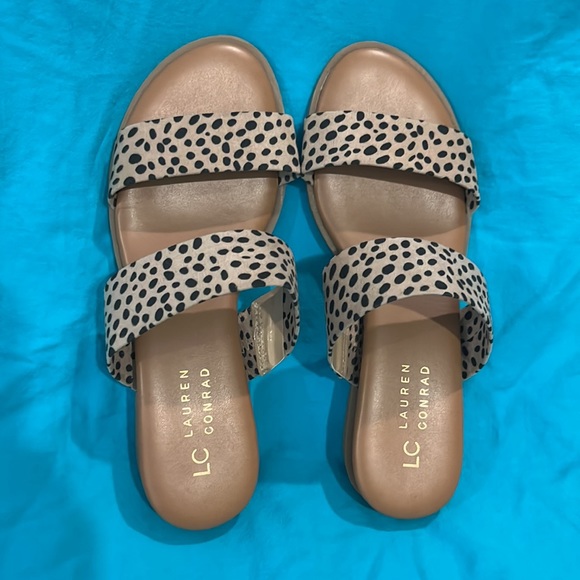 LC Lauren Conrad Leopard Slide Sandals size 6.5 - Picture 2 of 3